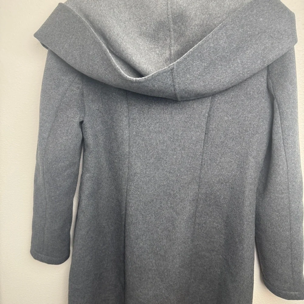 Wool Blend Coat by Dylan Grey Size Small - Picture 9 of 16